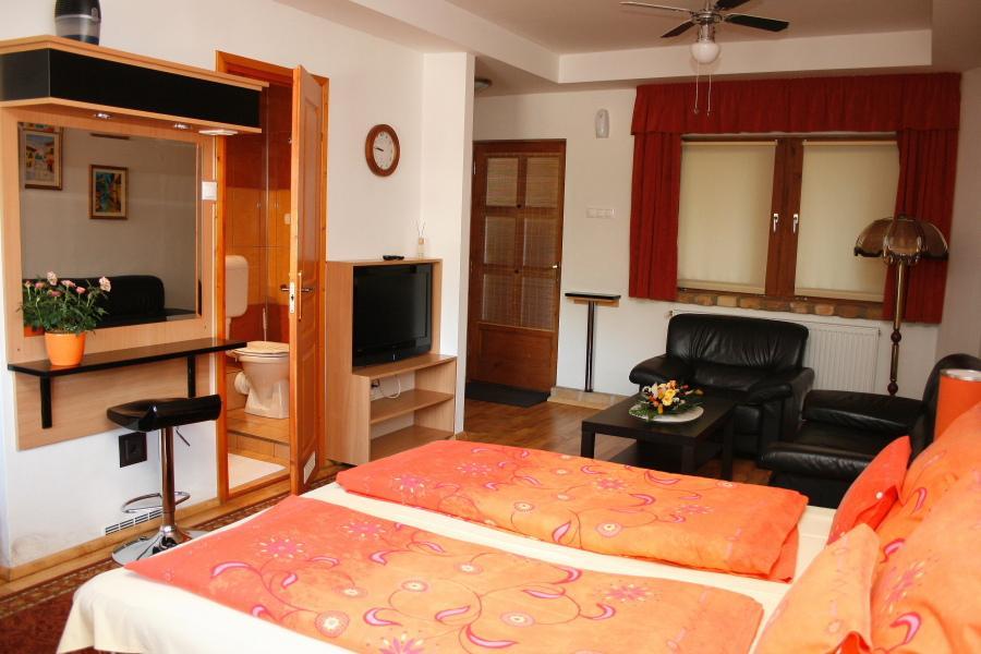 Motel 60 Хатван Номер фото